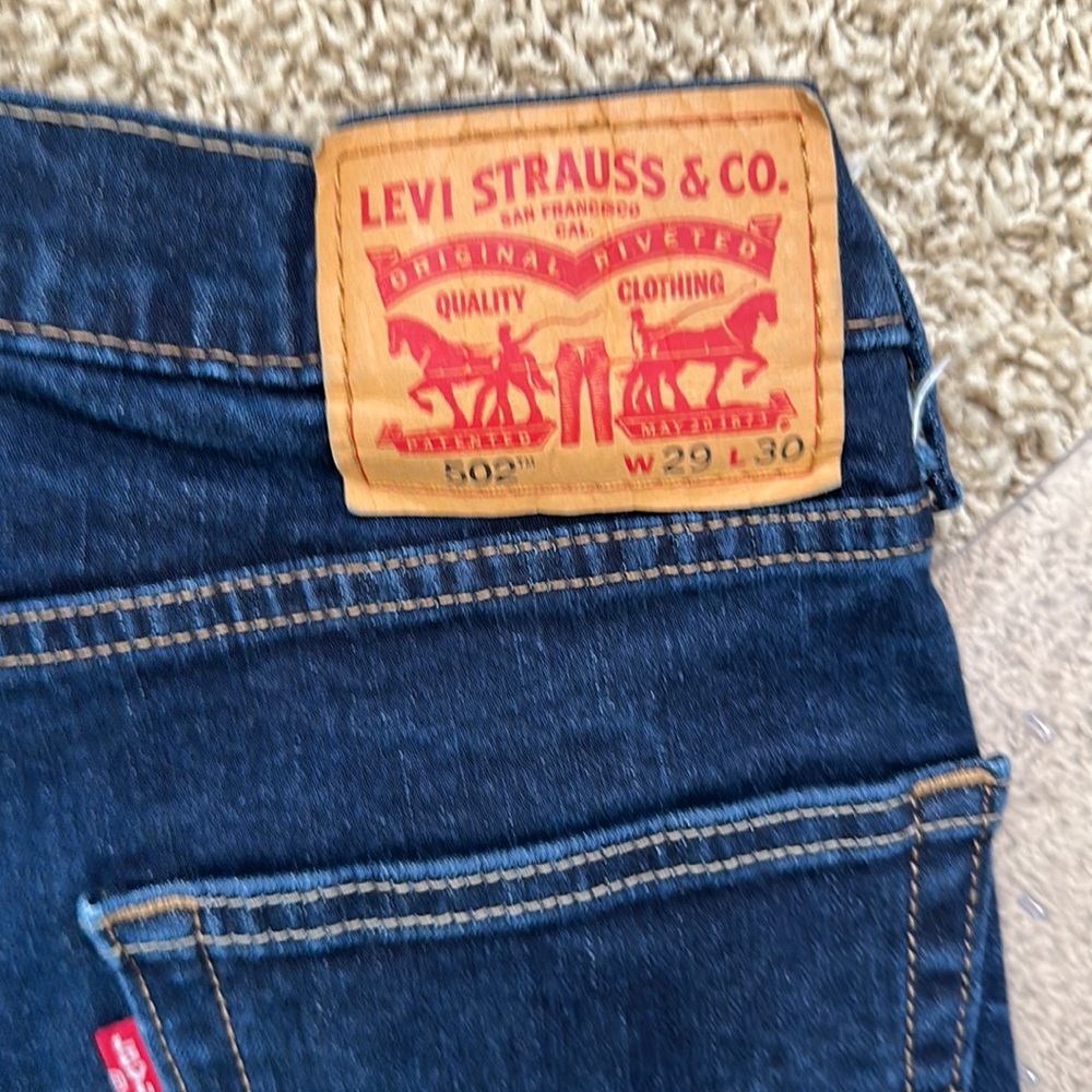 Men’s Levi’s jeans 502 dark wash. 29 x 30